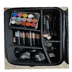 sign watch Lively Makeup Palette Sets for Every Style and Event