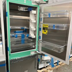 30 inch Thermador Bottom freezer Refrigerator