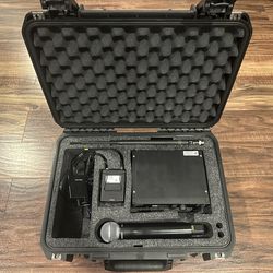 Shure ULXD G50 Wireless Kit: ULXD4 Receiver + ULXD1 Bodypack + ULXD2 Handheld