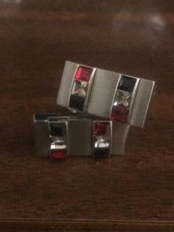 Cufflinks