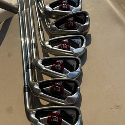 Wilson Staff D100 Irons 