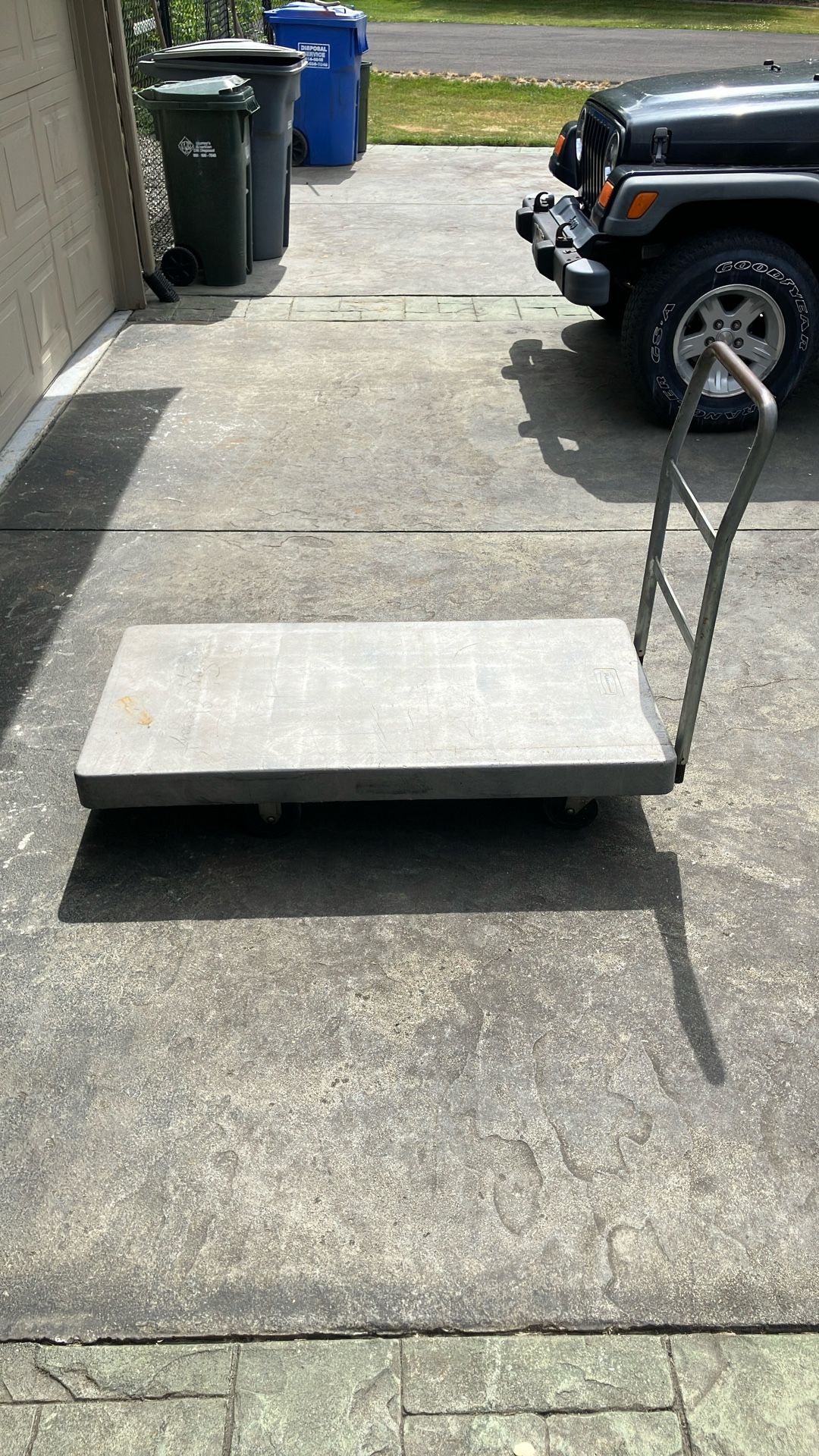 Heavy Duty Cart On Wheels 2’ X 4’