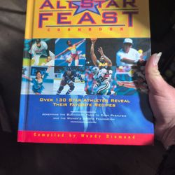All Star Feast Cookbook - Wendy Diamond