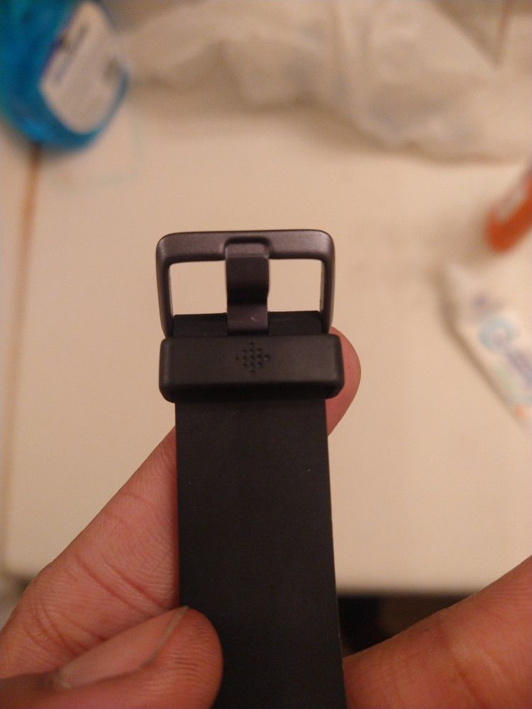 Fitbit Versa 2 (No Charger)