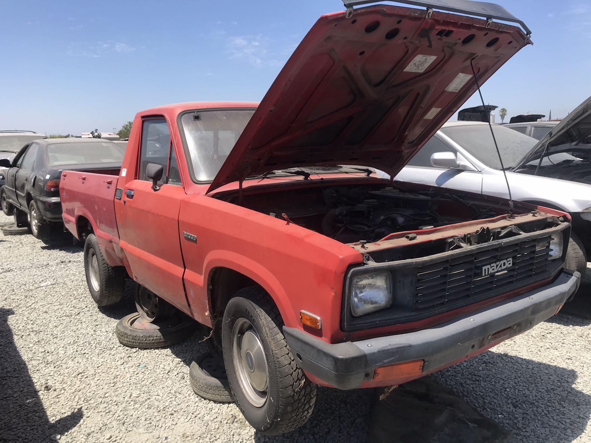 1984 Mazda B-2300 Pickup Part Out