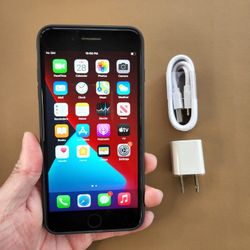 iPhone 7 Plus 128gb - UNLOCKED - Like New