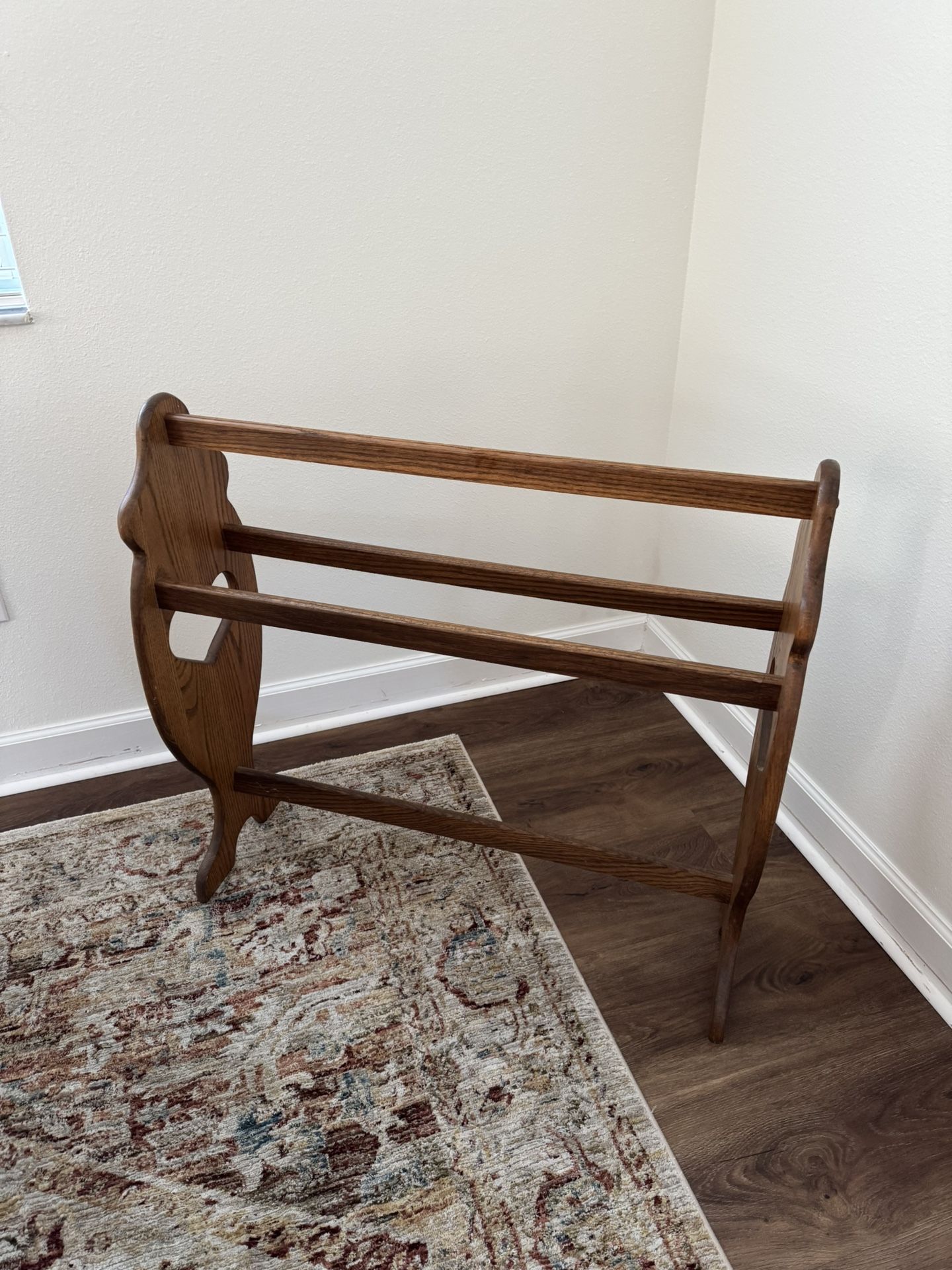 Antique Blanket And Quilt Rack