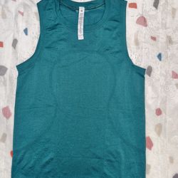 Lululemon Tank Size 2 Like New Blue