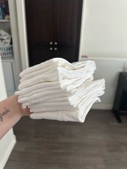 7 brand new flour sack towels