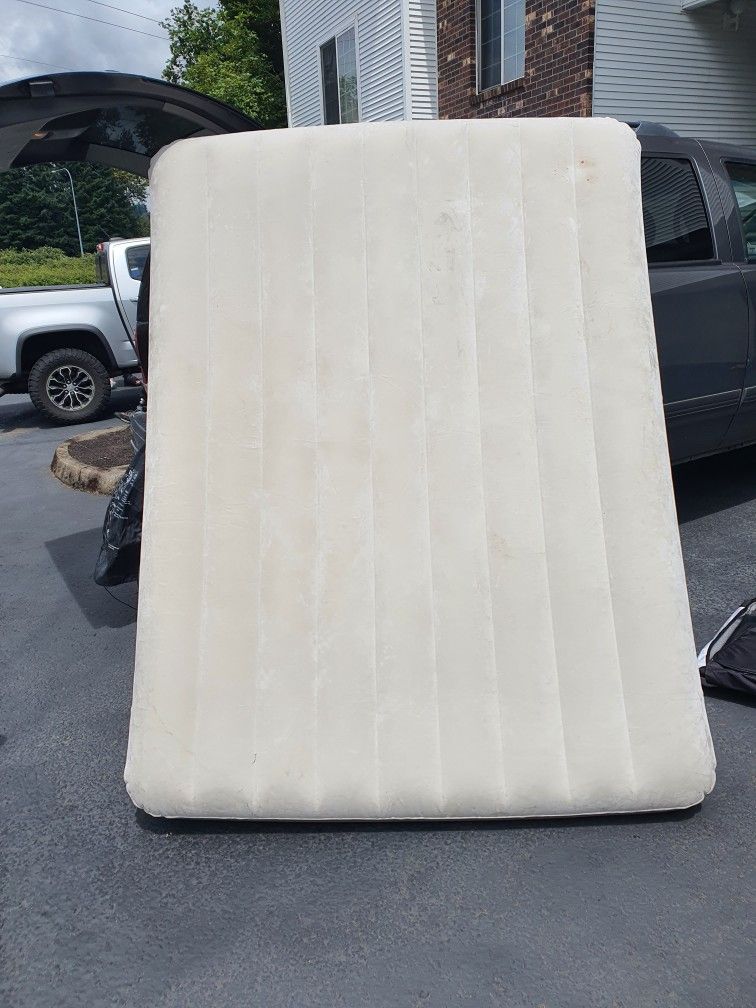 Intex Queen Air Mattress