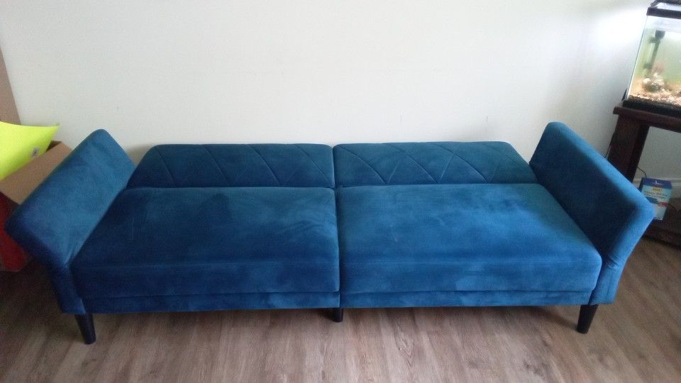 Small Couch-bed