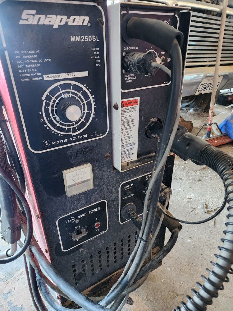 Snapon Mig Welder for Sale in El Cajon, CA OfferUp