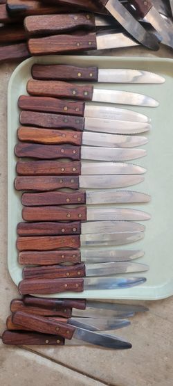 Jamie Oliver Steak Knife $3 Each.