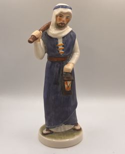 Vintage Goebel St. Joseph Nativity Figurine – 1961 (Model ROB 405/B)🔵Read Full Description Below🔵