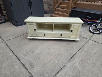 Wood entertainmemt center