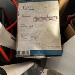 4 light vanity light