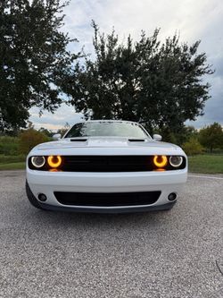 Dodge challenger SXT PLUS 2018