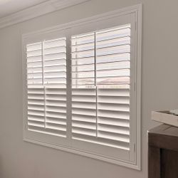 Interior Wood Shutters- Custom, Plantation, Professional Installation, Licensed Company, Window Treatments & Coverings, Persianas De Madera, Espanol