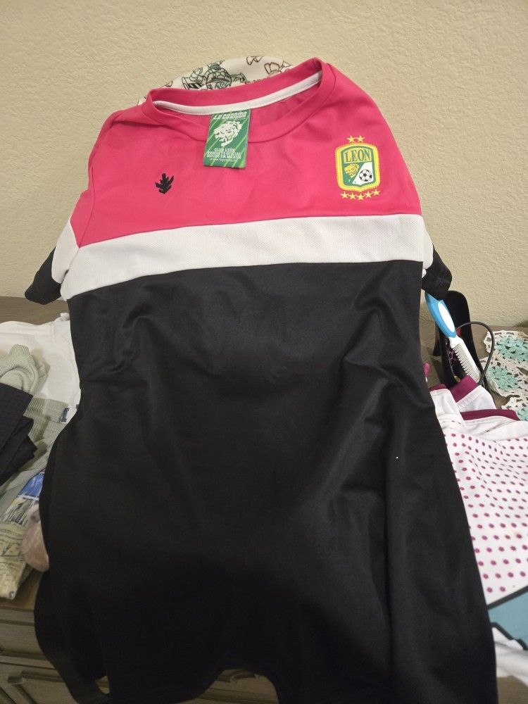 Leon Jersey