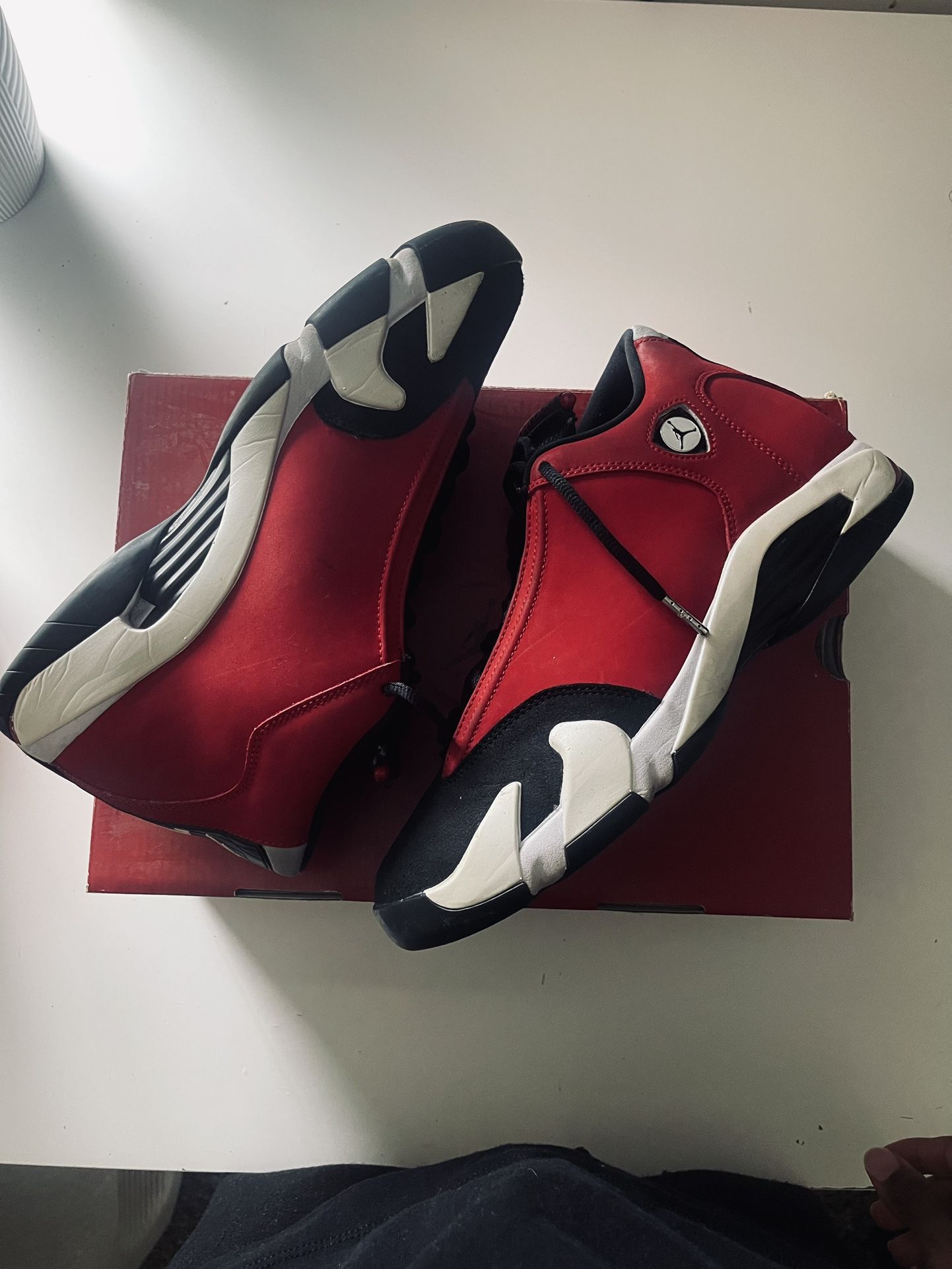 Air Jordan 14 Gym red