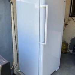 Danby Stand Up Freezer