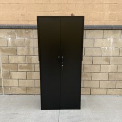 NEW Steel Garage Storage Cabinet Utility Locker, Adjustable Shelves, Pegboards & Locking Doors