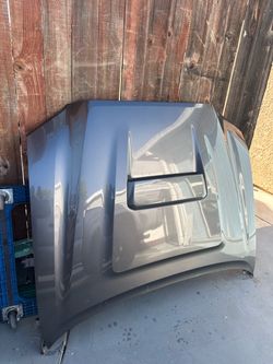 2018. Toyota tacoma hood. Parts