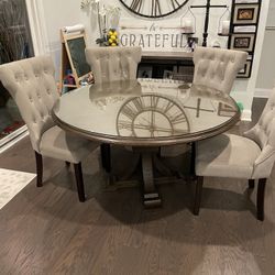 Round Table &  Chairs