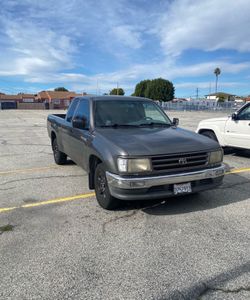 1998 Toyota T100