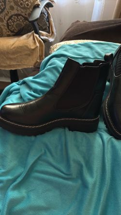 Sam & Libby boots size 10