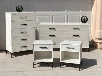 West Elm Bedroom Furniture Set – Dresser, Chest & 2 Nightstands