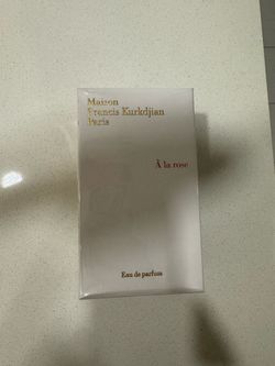 Perfumes nuevos en su caja Maison Kurkdjian Paris Á la rose