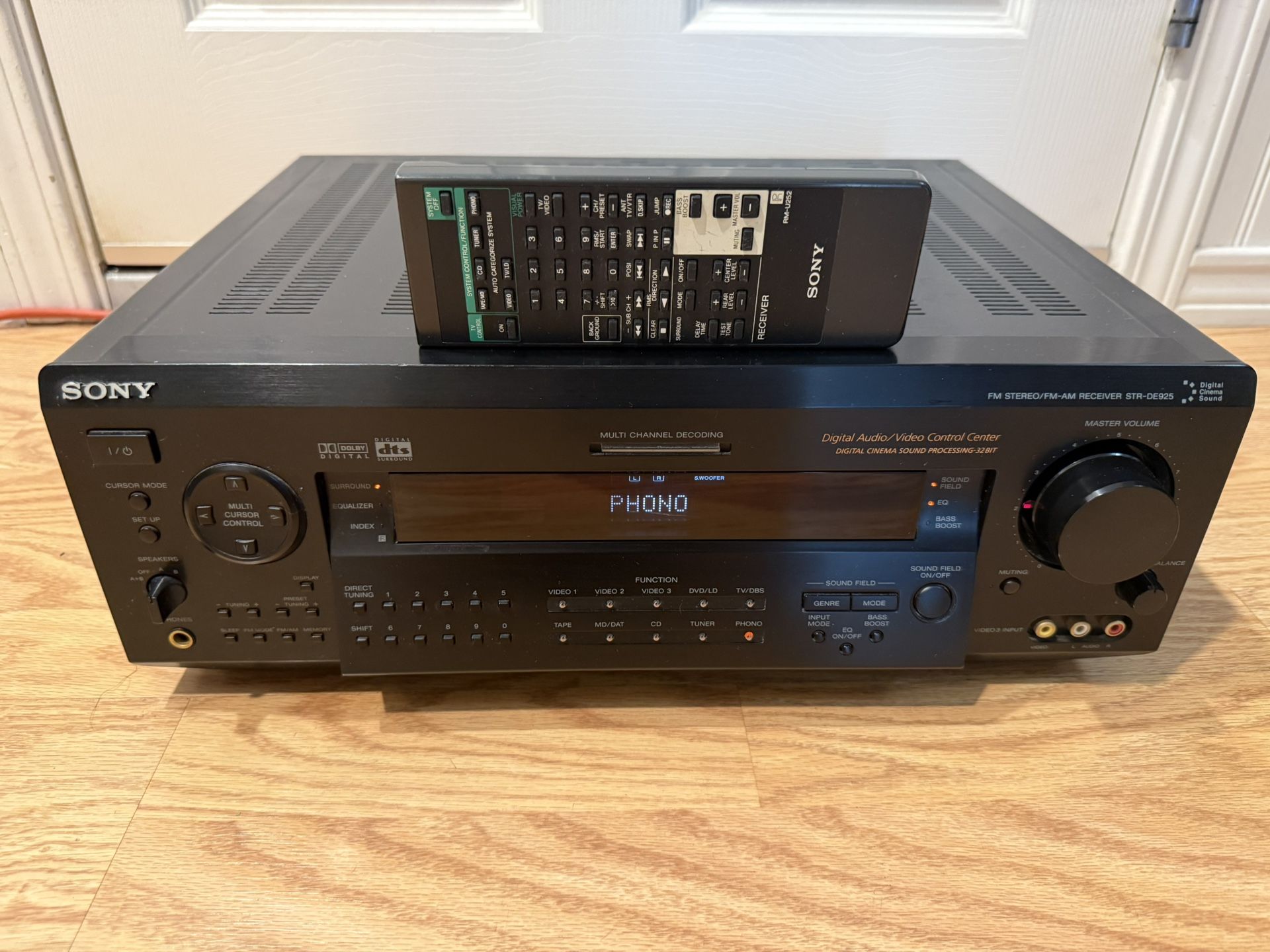 Sony STR-DE925 110-Watt AV Receiver (Excellent Condition) 