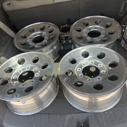 99-16 Ford F250/ F350 8 Lugs Rims 17 Inch