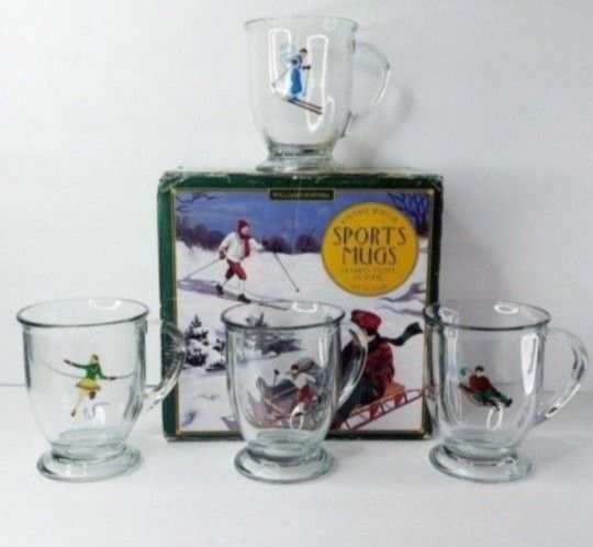 SET OF 4 VINTAGE WILLIAMS SONOMA SPORTS GLASS MUGS