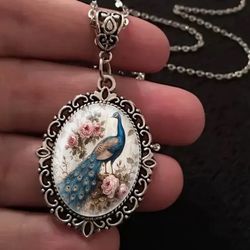 LARGE PEACOCK GLASS CABOCHON PENDANT WITH CHAIN