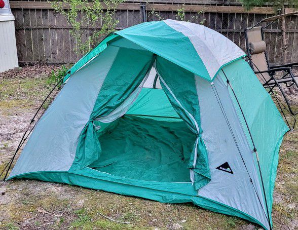 Trail master 4 Person Camping Tent