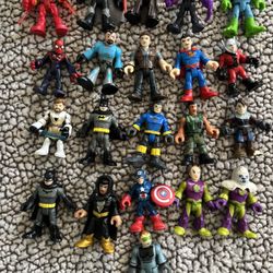 21 Imaginext figures