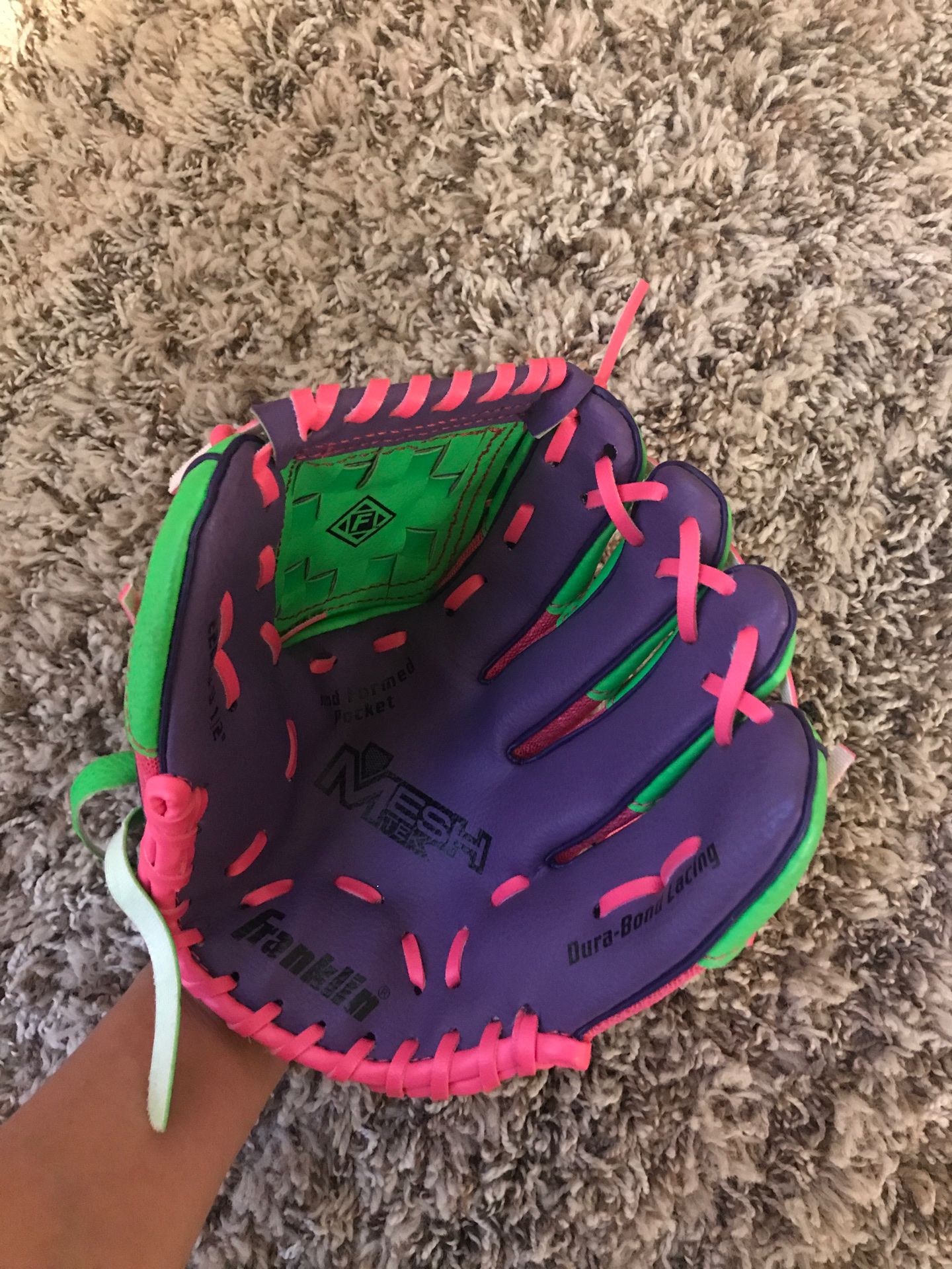 Softball/baseball glove youth