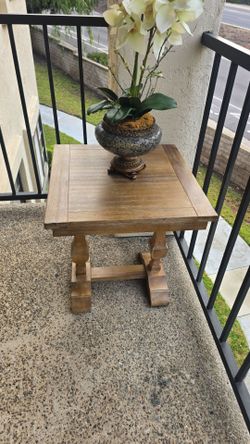 Traditional Wood End Table – Trestle Base ($20)