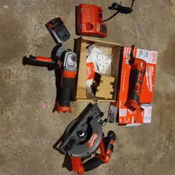 Milwaukee Power Tools