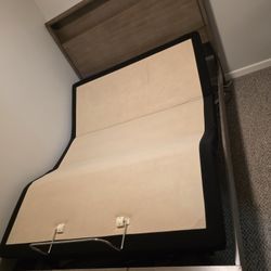 Queen Adjustable Bed