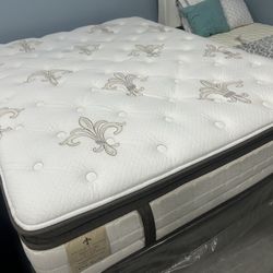 Queen Size Mattress And Box Spring 