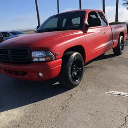 1999 Dodge Dakota R/T 5.9 $4200