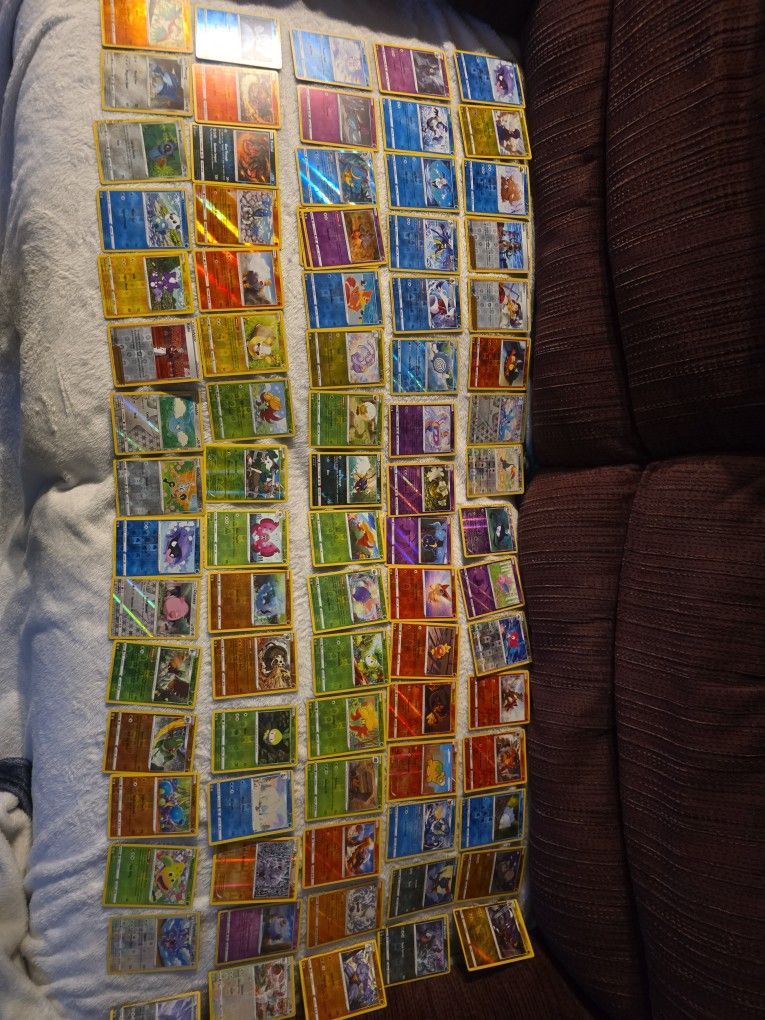 30 Reverse Holo Pokemon Cards For $6