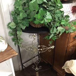 Metal Stand New And Fake Plant 