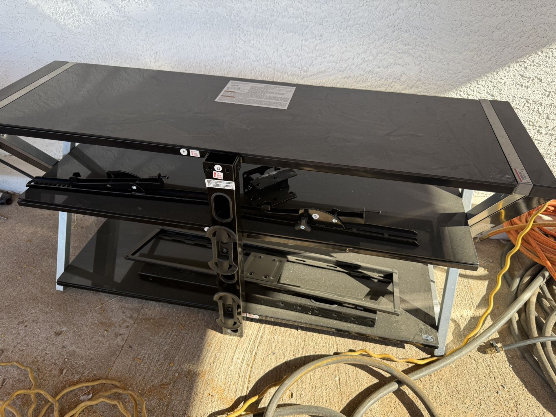 Flastscteen Tv Stand