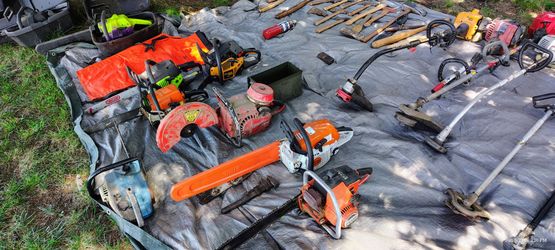 Chainsaws