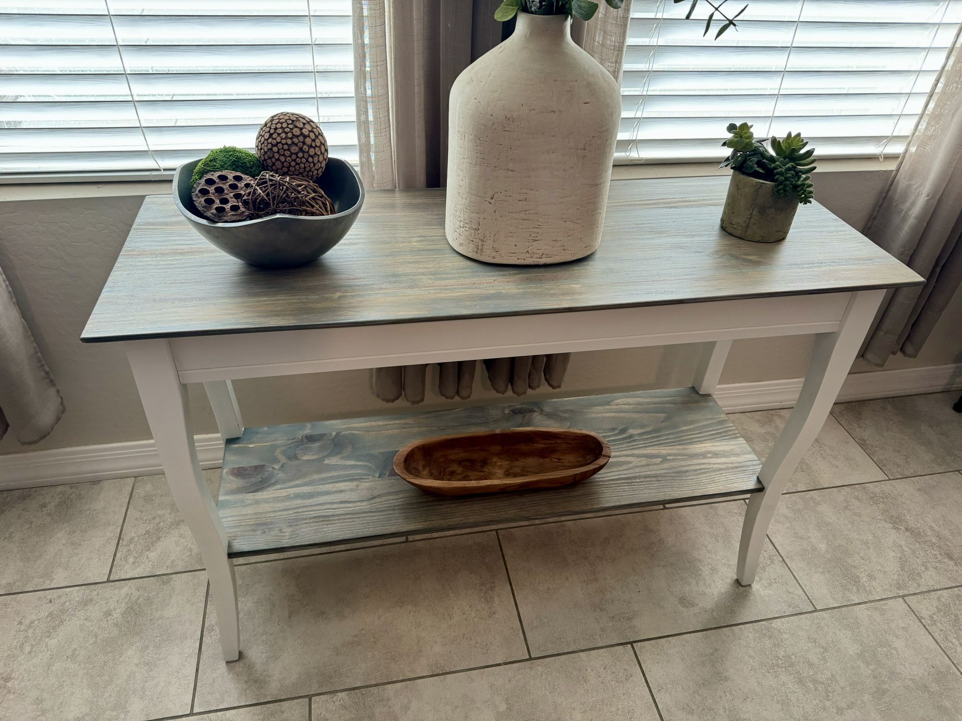 Refurbished Console Table for Sale in Phoenix, AZ - OfferUp