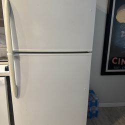 Maytag Refrigerator 